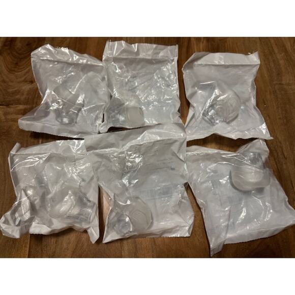 Fisher & Paykel 400HC126 F&P Eson Nasal Seal Cushion Small- Lot of 6- New - Picture 2 of 6
